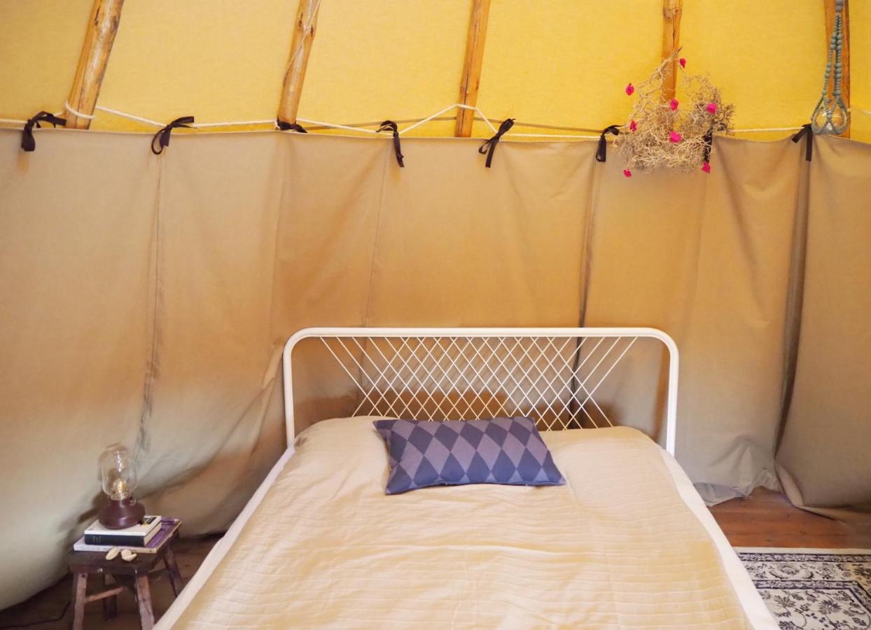 Teepee Volcano ティンダヤ エクステリア 写真